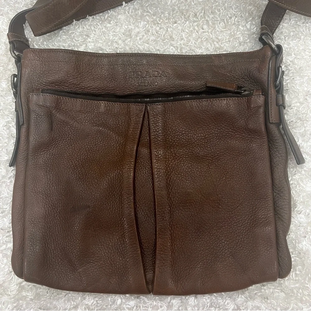 Prada Vitello Daino Messenger Bag